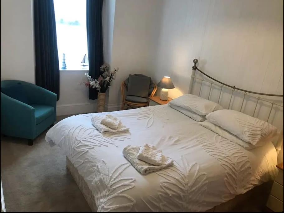 Spacious 1 Bedroom Apartment Near Seafront Penzance Buitenkant foto