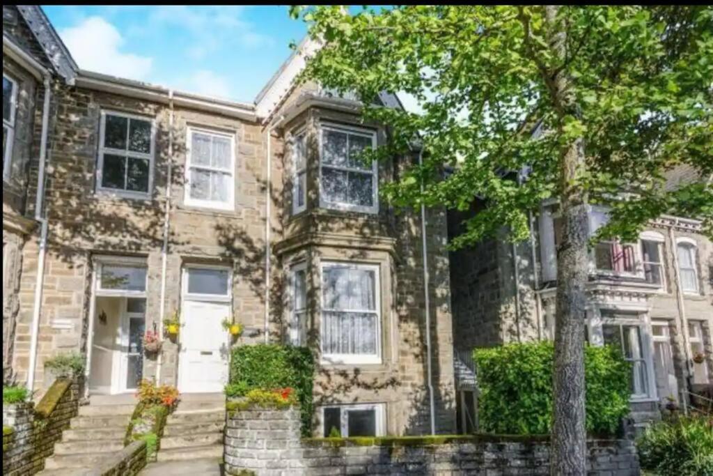 Spacious 1 Bedroom Apartment Near Seafront Penzance Buitenkant foto