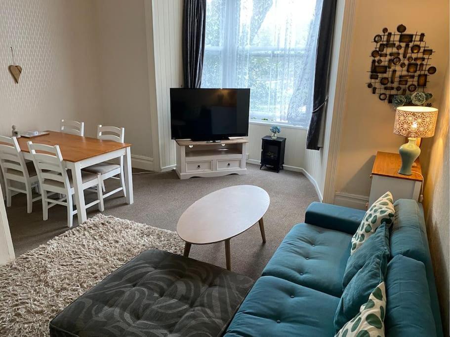 Spacious 1 Bedroom Apartment Near Seafront Penzance Buitenkant foto